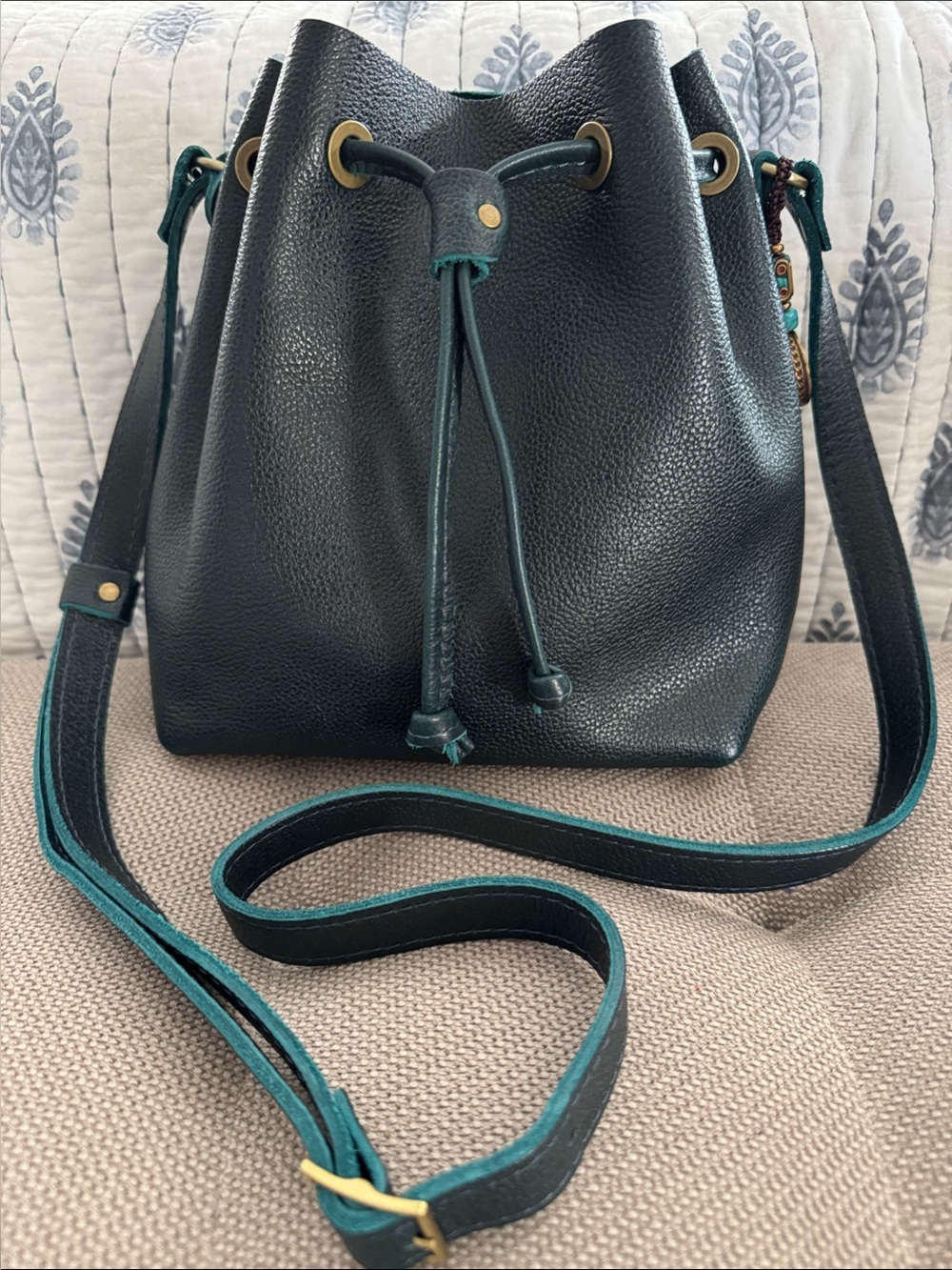 Portland Leather Goods small Bucket Bag - boreal